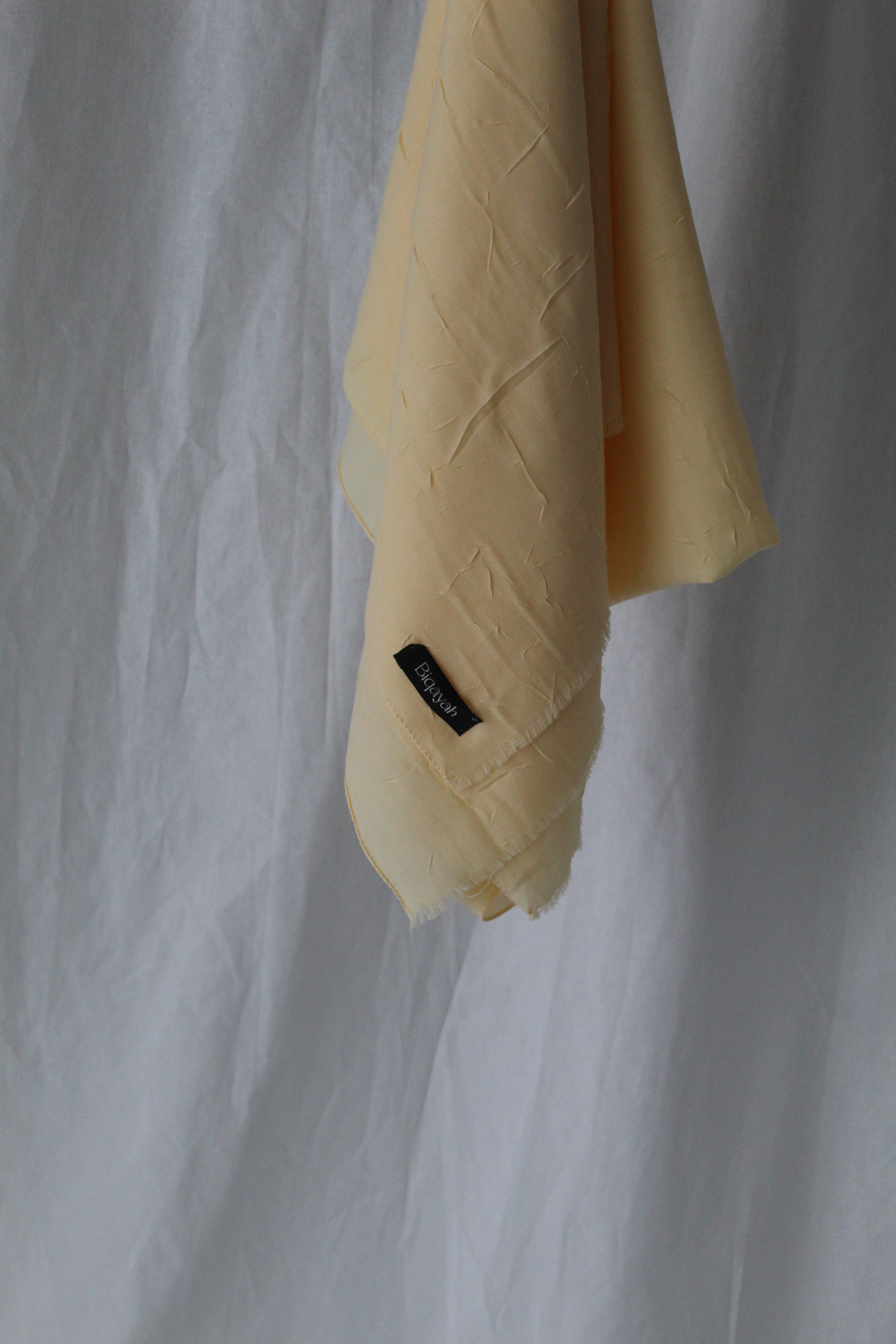 WOVEN BUTTER YELLOW DRAPE